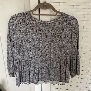 black & white flower print crop top